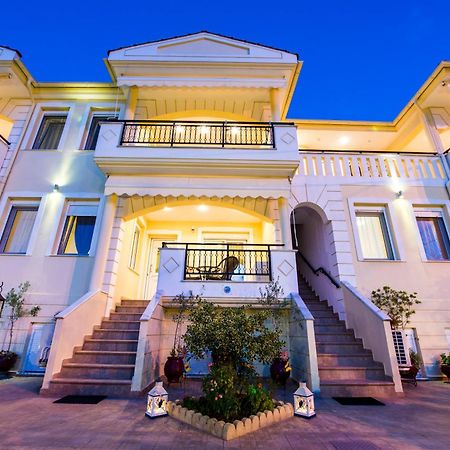 Mandani Villa Luxury Apartments لايميناس المظهر الخارجي الصورة