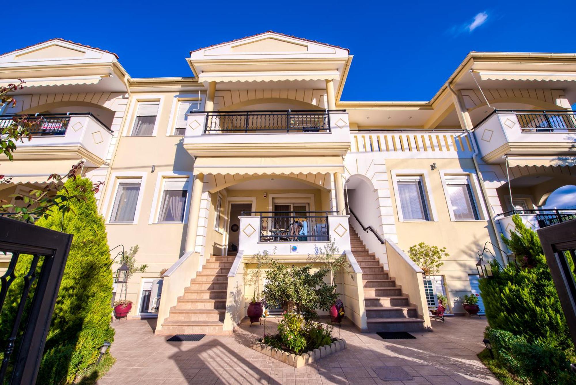 Mandani Villa Luxury Apartments لايميناس المظهر الخارجي الصورة
