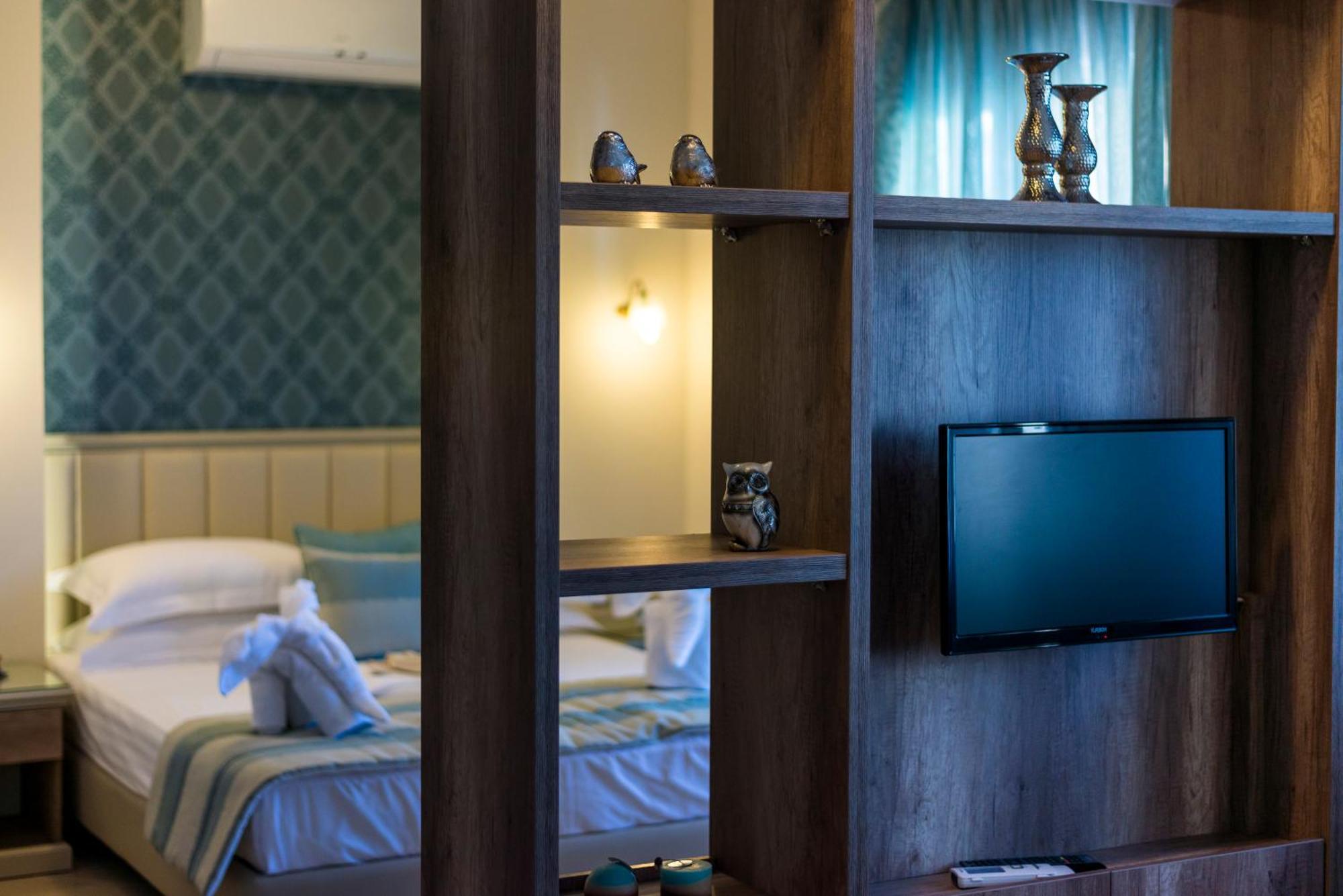 Mandani Villa Luxury Apartments لايميناس المظهر الخارجي الصورة