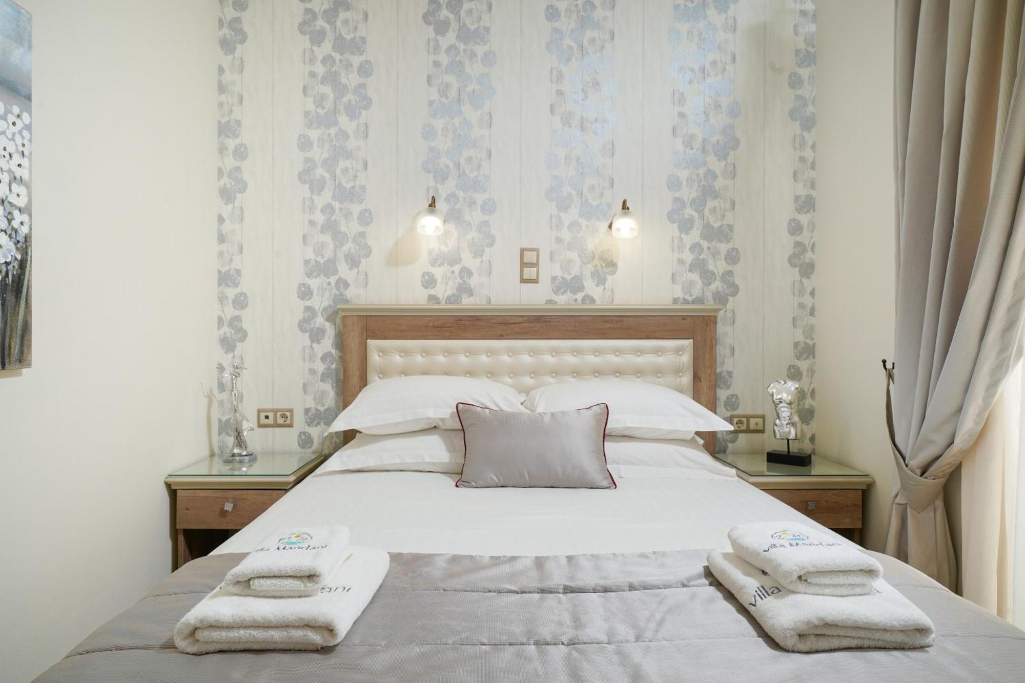 Mandani Villa Luxury Apartments لايميناس المظهر الخارجي الصورة