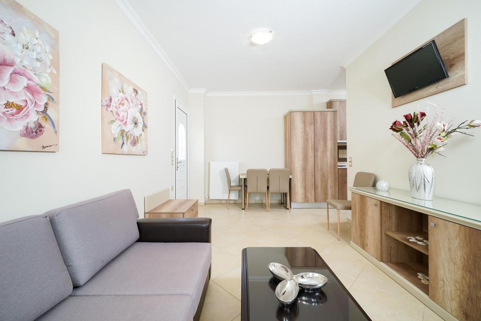 Mandani Villa Luxury Apartments لايميناس المظهر الخارجي الصورة