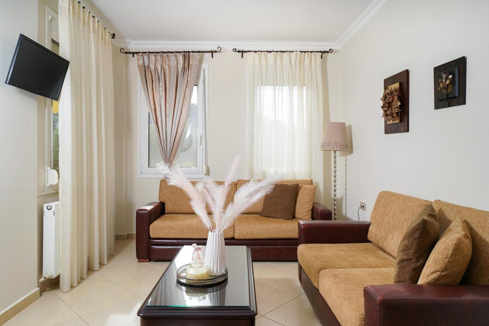 Mandani Villa Luxury Apartments لايميناس المظهر الخارجي الصورة
